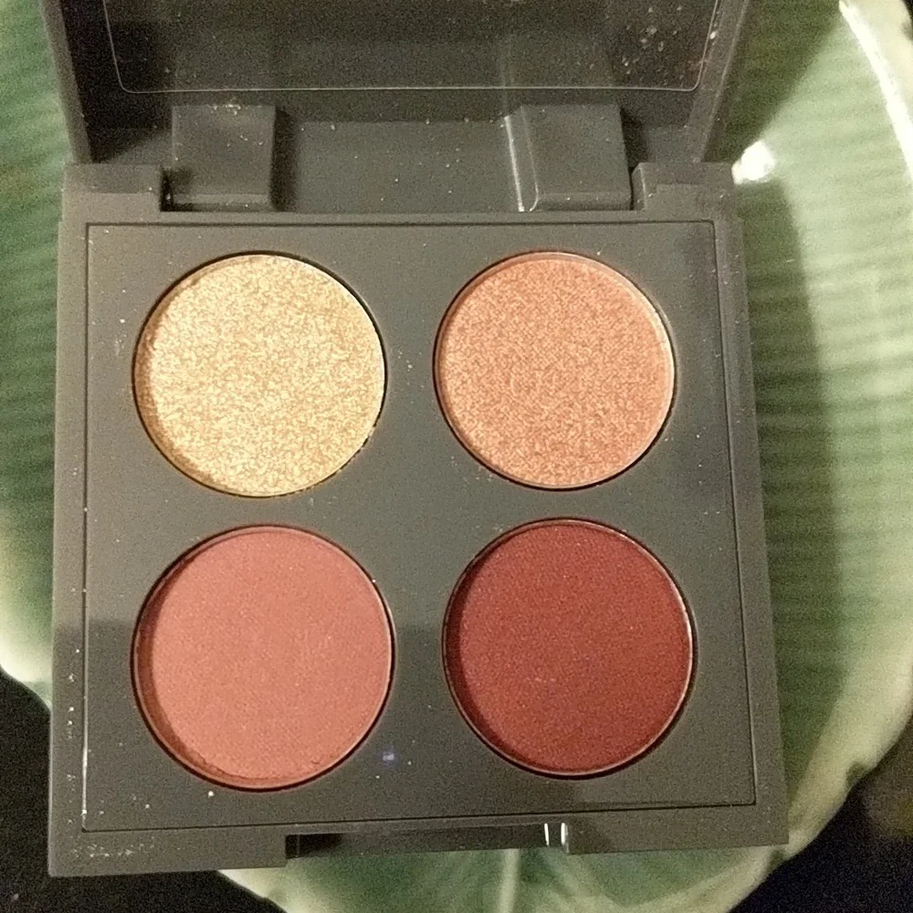 NWT Eyeshadow